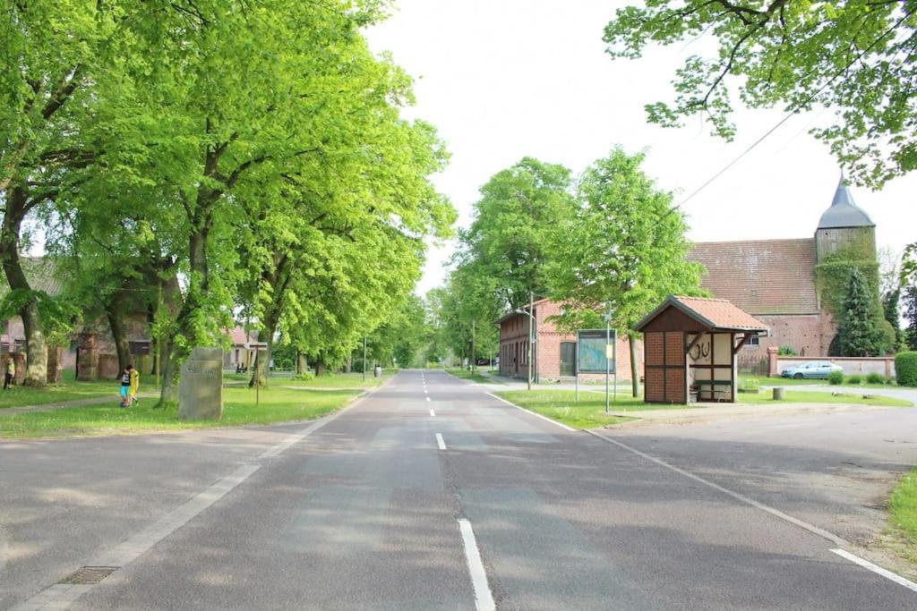Romantische Unter Den Linden